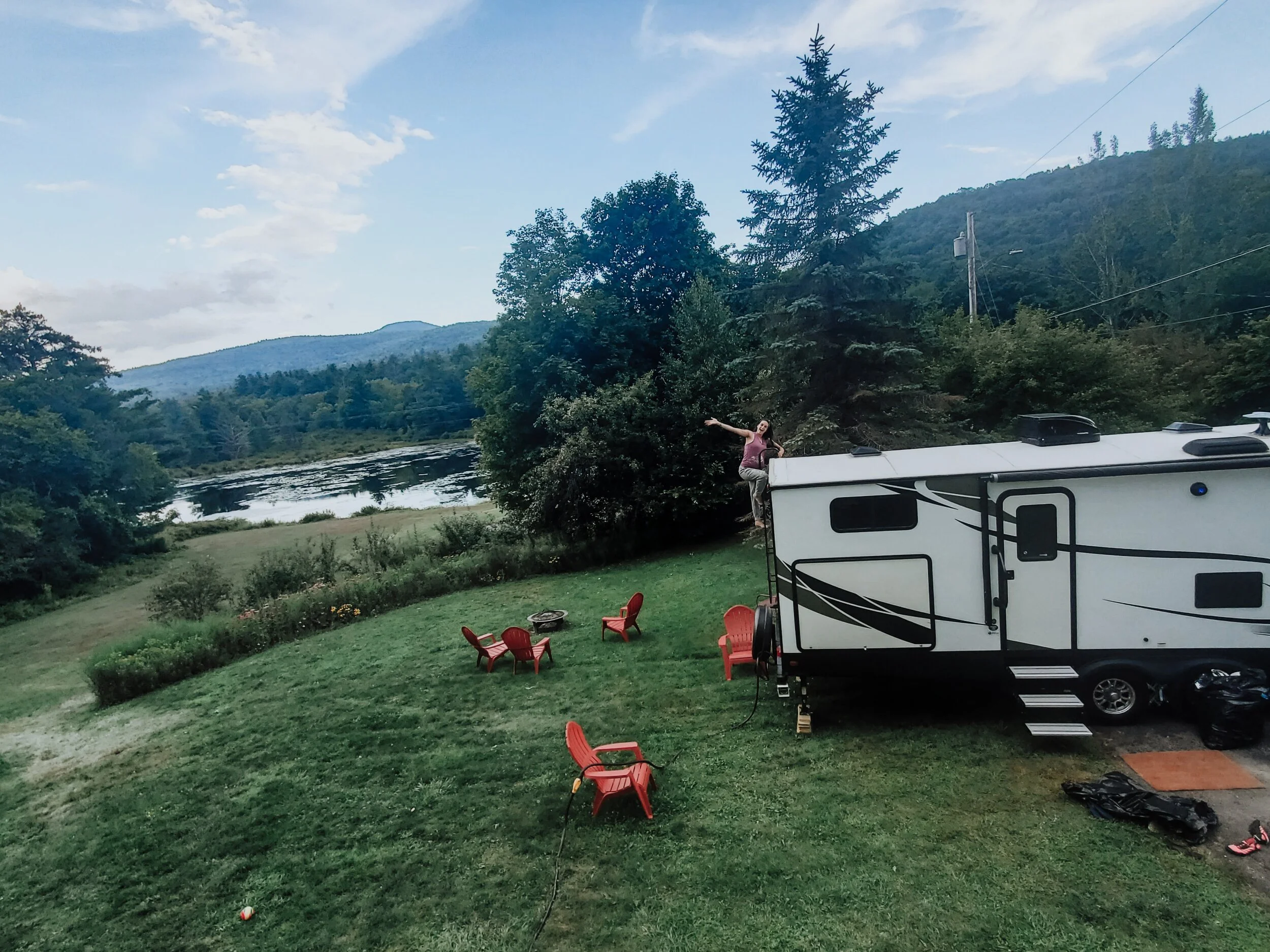 Three RV Layout Must-Haves (we didn’t know we needed) when Buying our RV