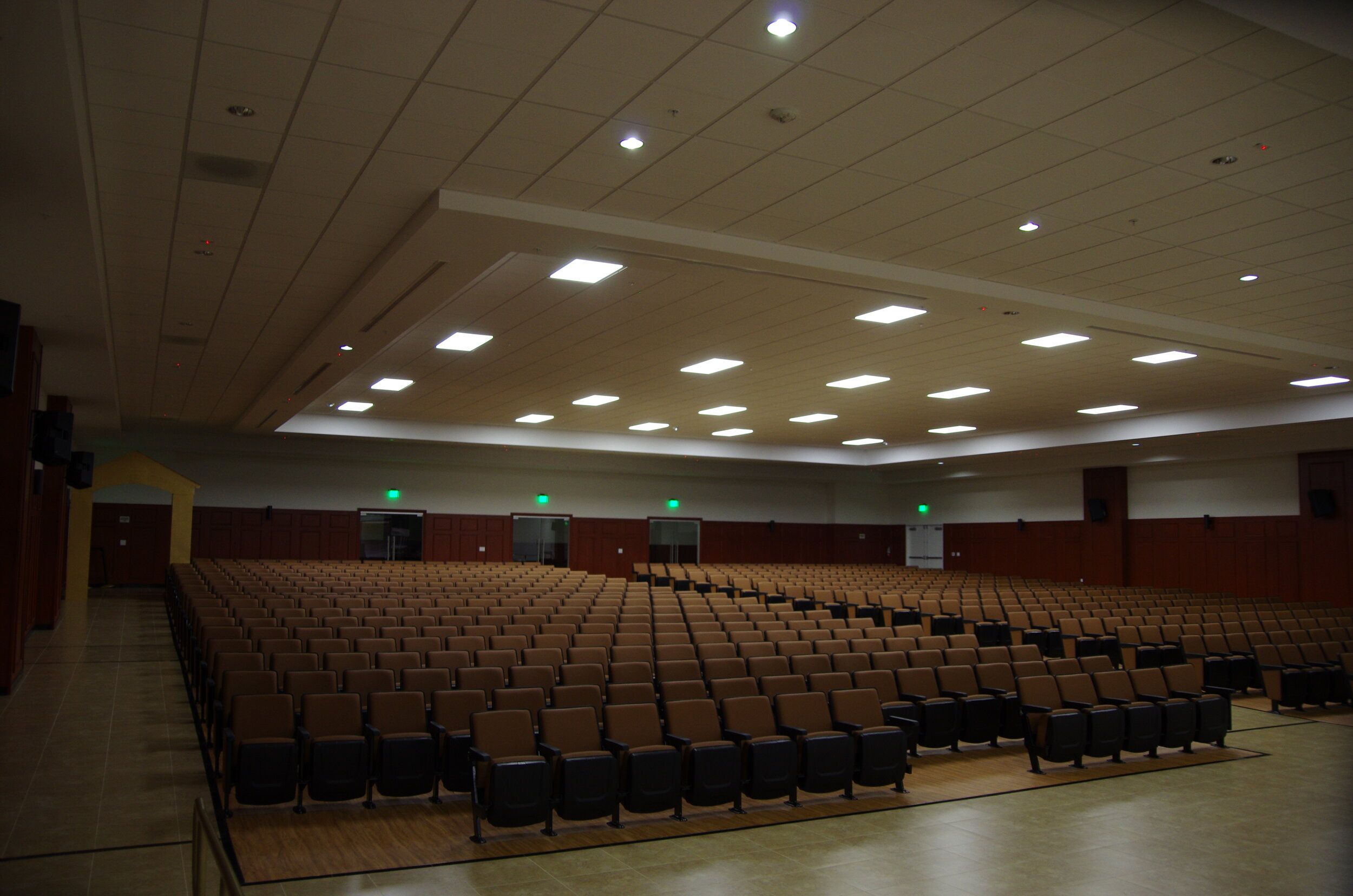02-The Universal Church Los Angeles.JPG
