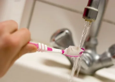 Germs living on my toothbrush? Say it ain’t so!