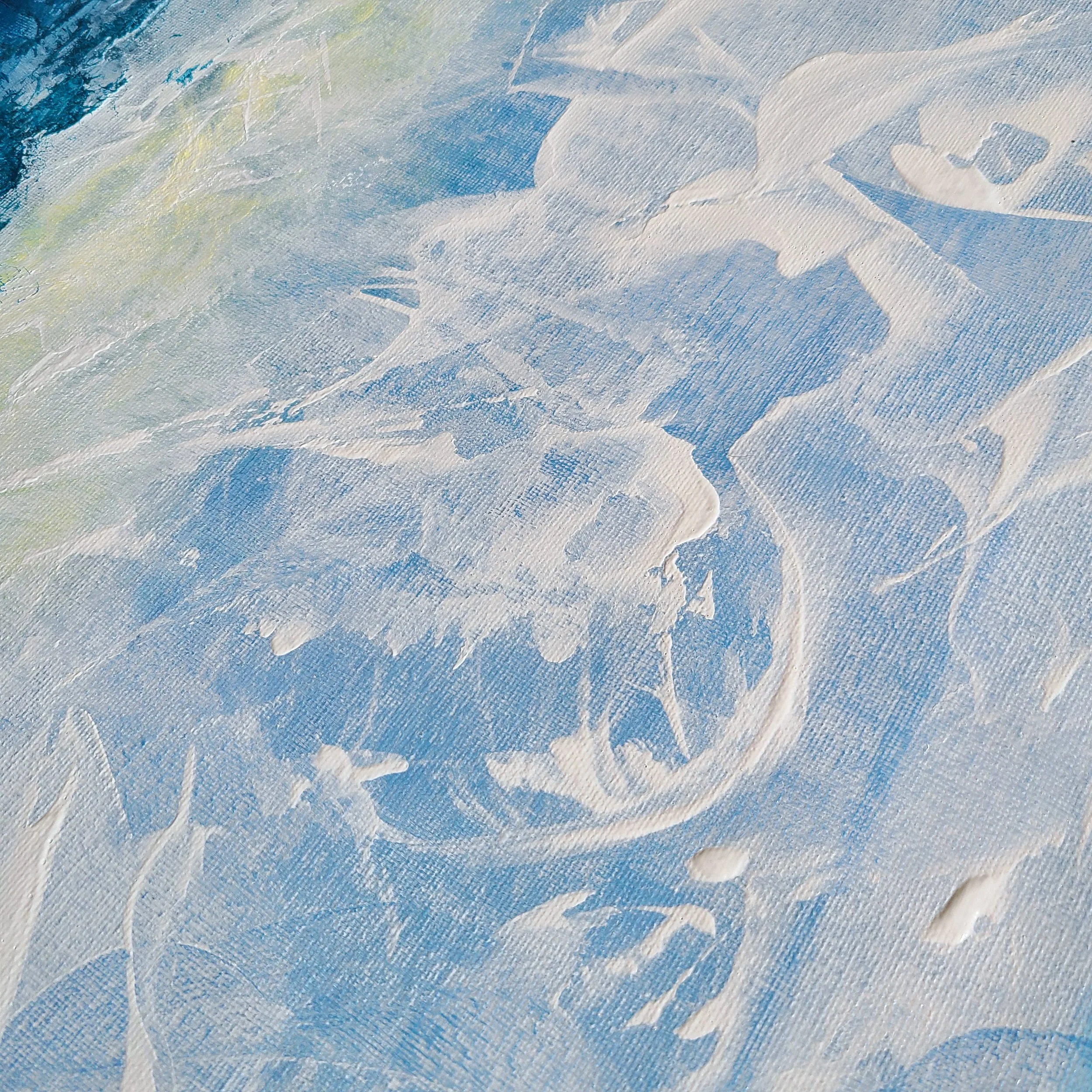 white-detail2.jpg