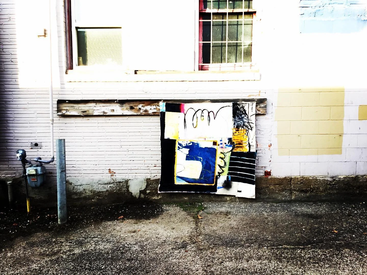 Outside set up... #emergingartist #abstractart #abstractpainting #contemporarypainting #contemporaryart #nscad #nscaduniversity #canadianart #canadianpainting #nyc #halifax #toronto #vancouver #losangeles #studiolove #painting #montreal #mixedmedia #