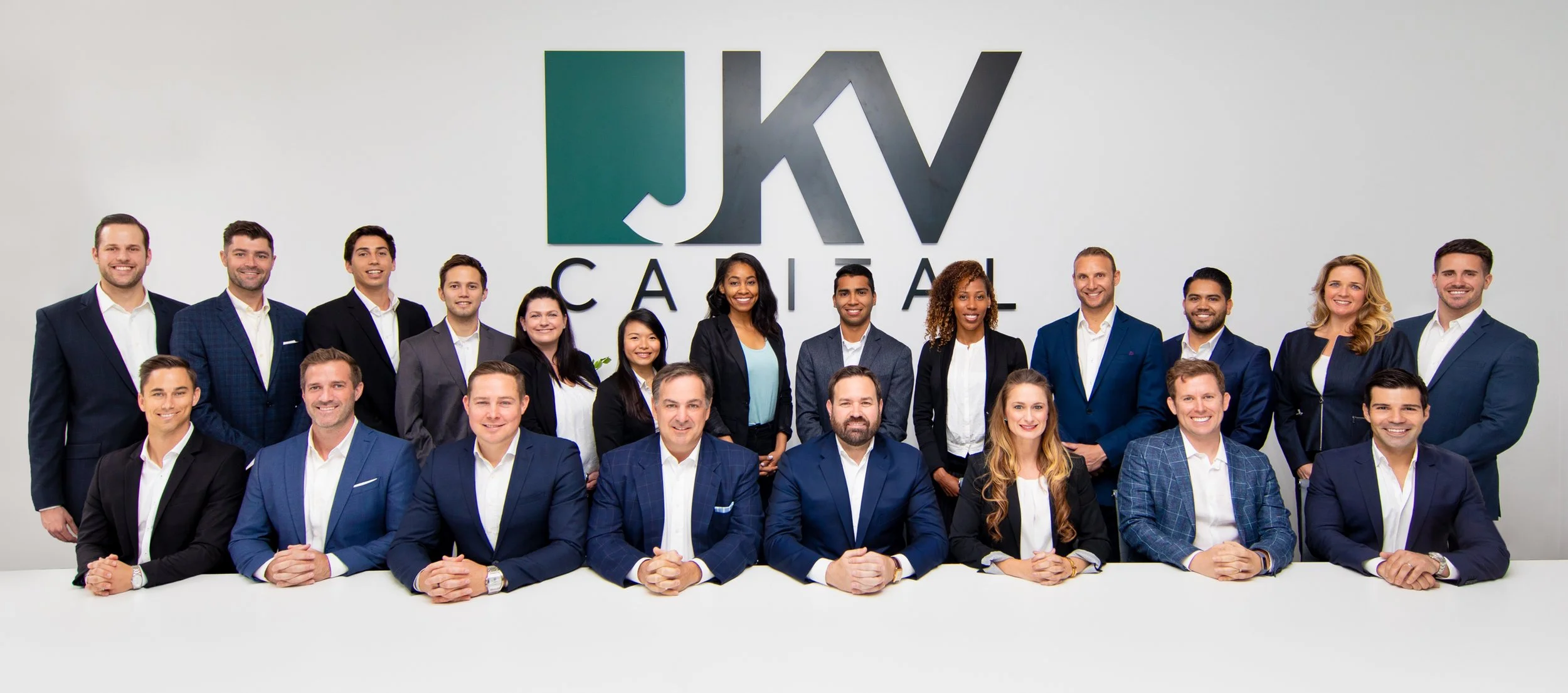 ••JKV - 0333-2.JPG