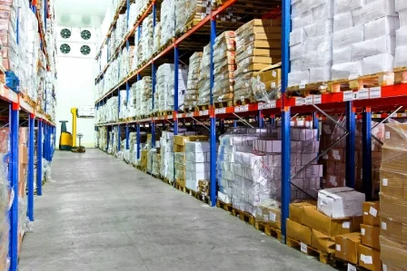 c270d-bigstock_cold_warehouse_9966986-copy1.jpg