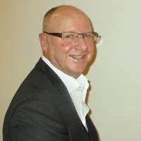 Rick Vine