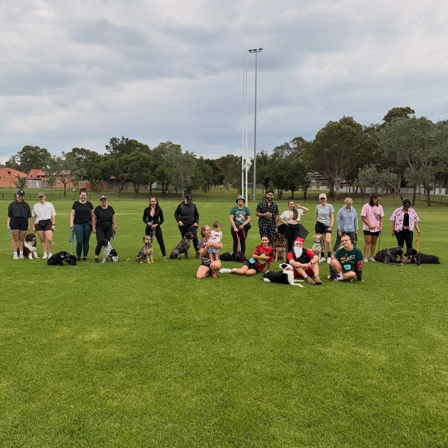 What a way to wrap up the year 🐶✨
Our final group class of the year was full of progress, tail wags, laughs and the most incredible humans.

Thank you to every single client who showed up week after week, trusted us with your dogs, and put in the wo