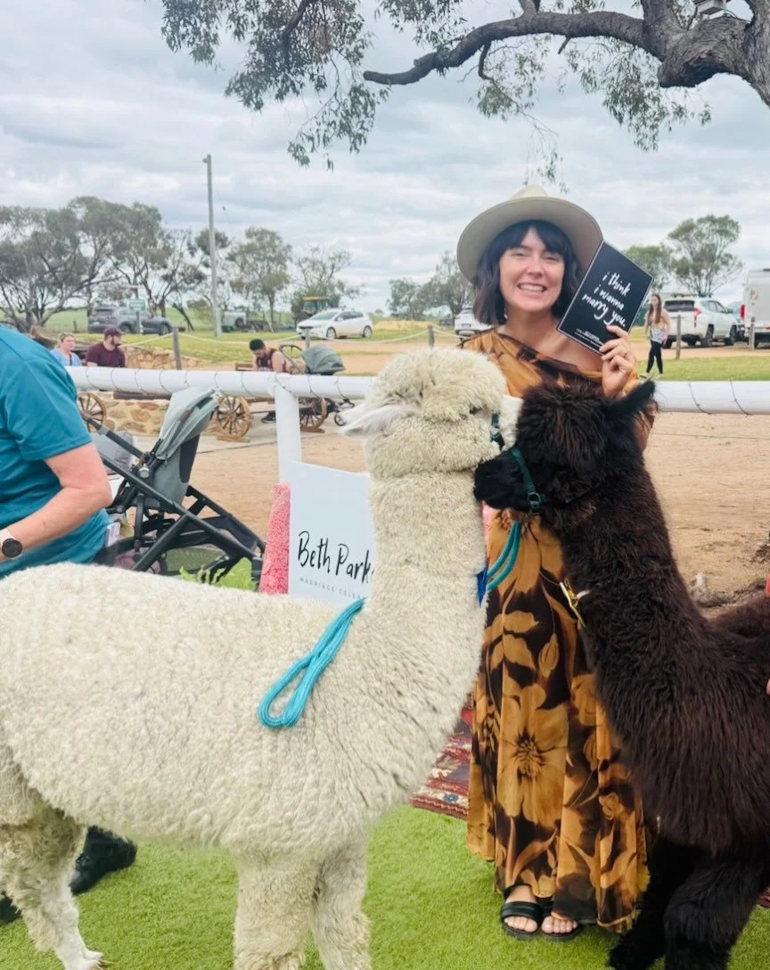 I checked every line in the Marriage Act guidelines and nothing says I CAN&rsquo;T marry alpacas so congrats to Chiquita &amp; Sweetie, I guess! ⁣
⁣
Met a lot of two legged couples at @bucklandestate today too and cannot wait to marry a bunch of them