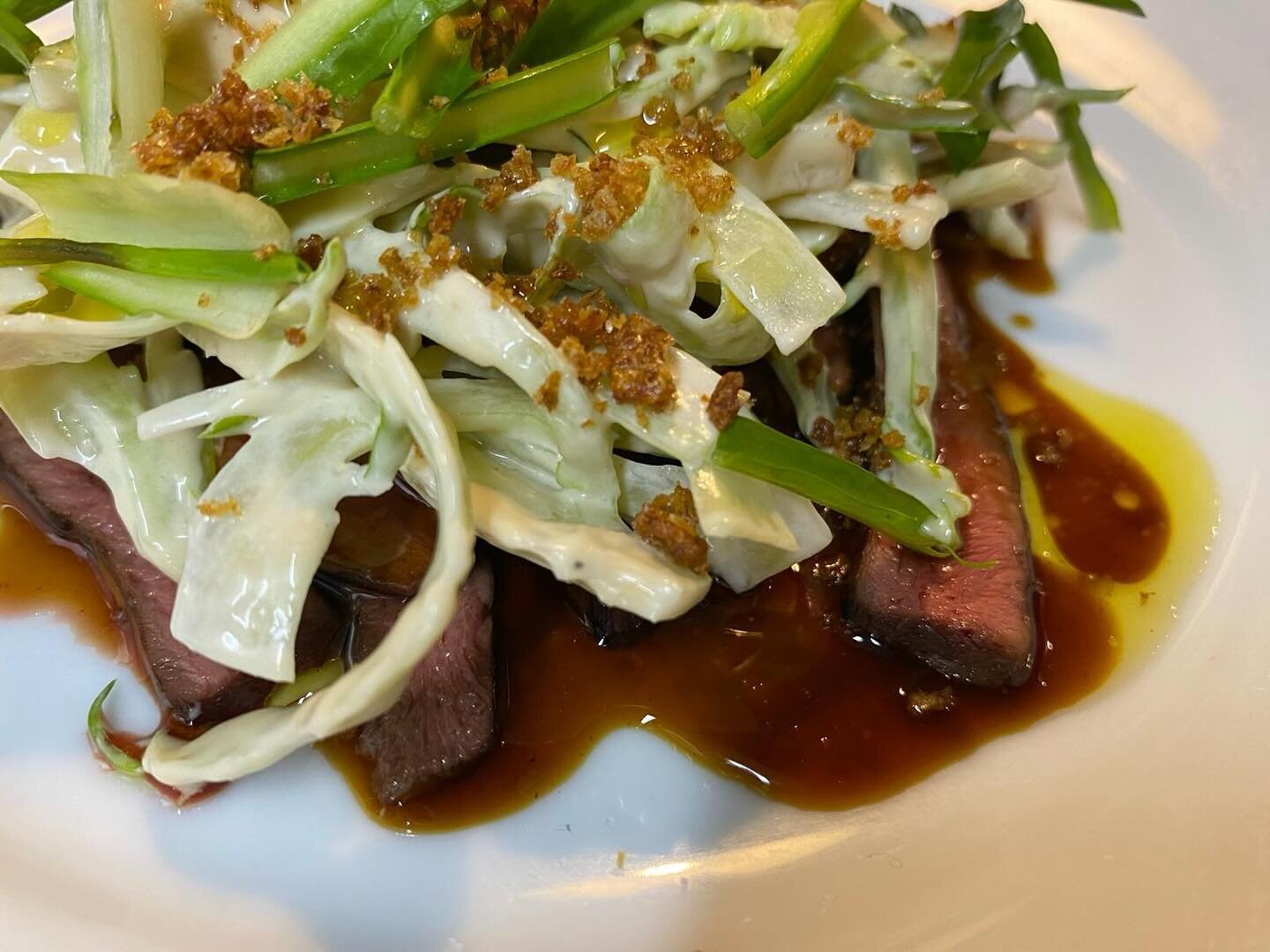 Grilled ox heart, puntarelle and ancho&iuml;ade 💚