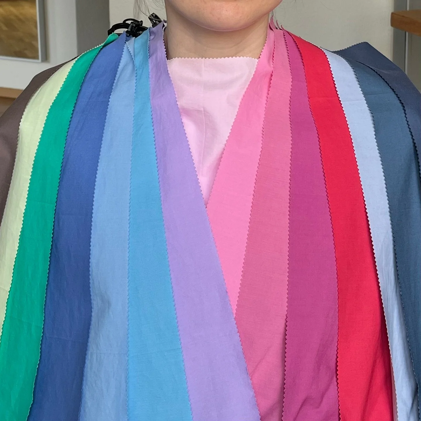 My Light Summer Client
Farbberatung / Personal Colour Analysis &ndash; Colours that enhance your natural beauty.
K&ouml;rpertyp Analyse / Image Archetype Analysis &ndash; Style that respects your lines, proportions &amp; body geometry.
My analyses ar