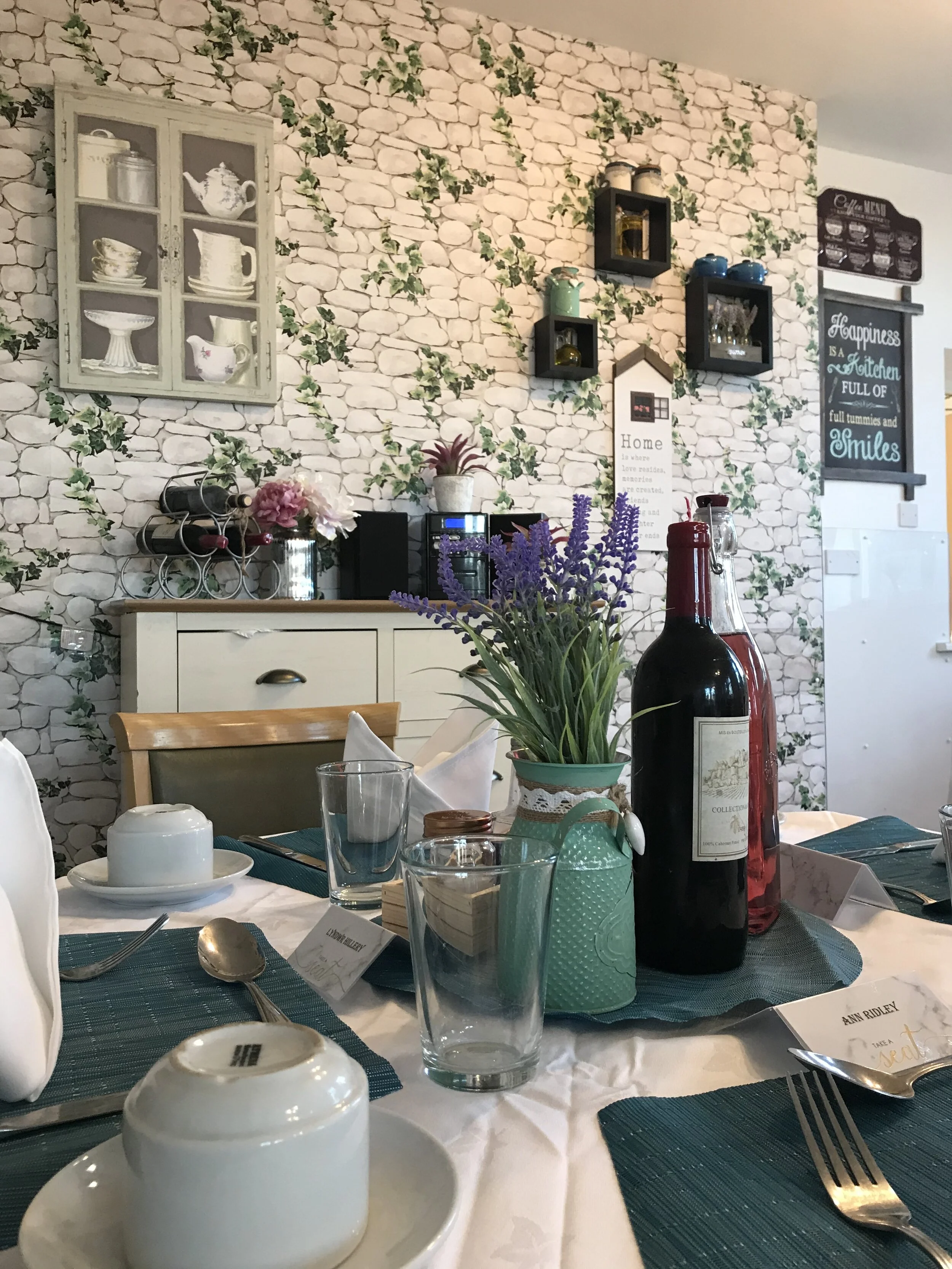 Dining in Style at Hillcrest