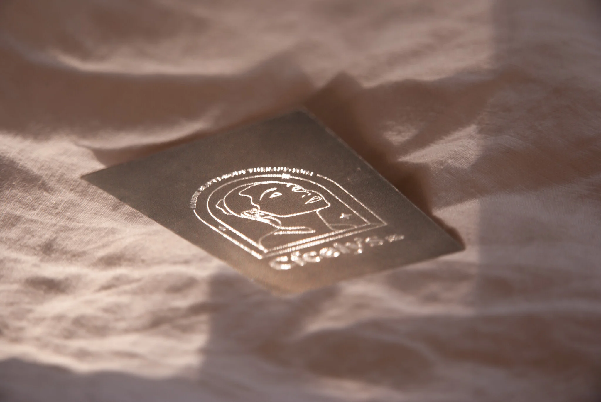 Cicely’s business cards were designed to be tactile and memorable. We achieved this by selecting Velvet soft-touch lamination and Spot UV effect on the logo.