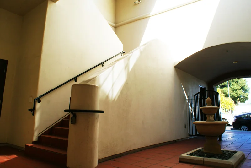 MainBuilding1_800x535.jpg3.jpg