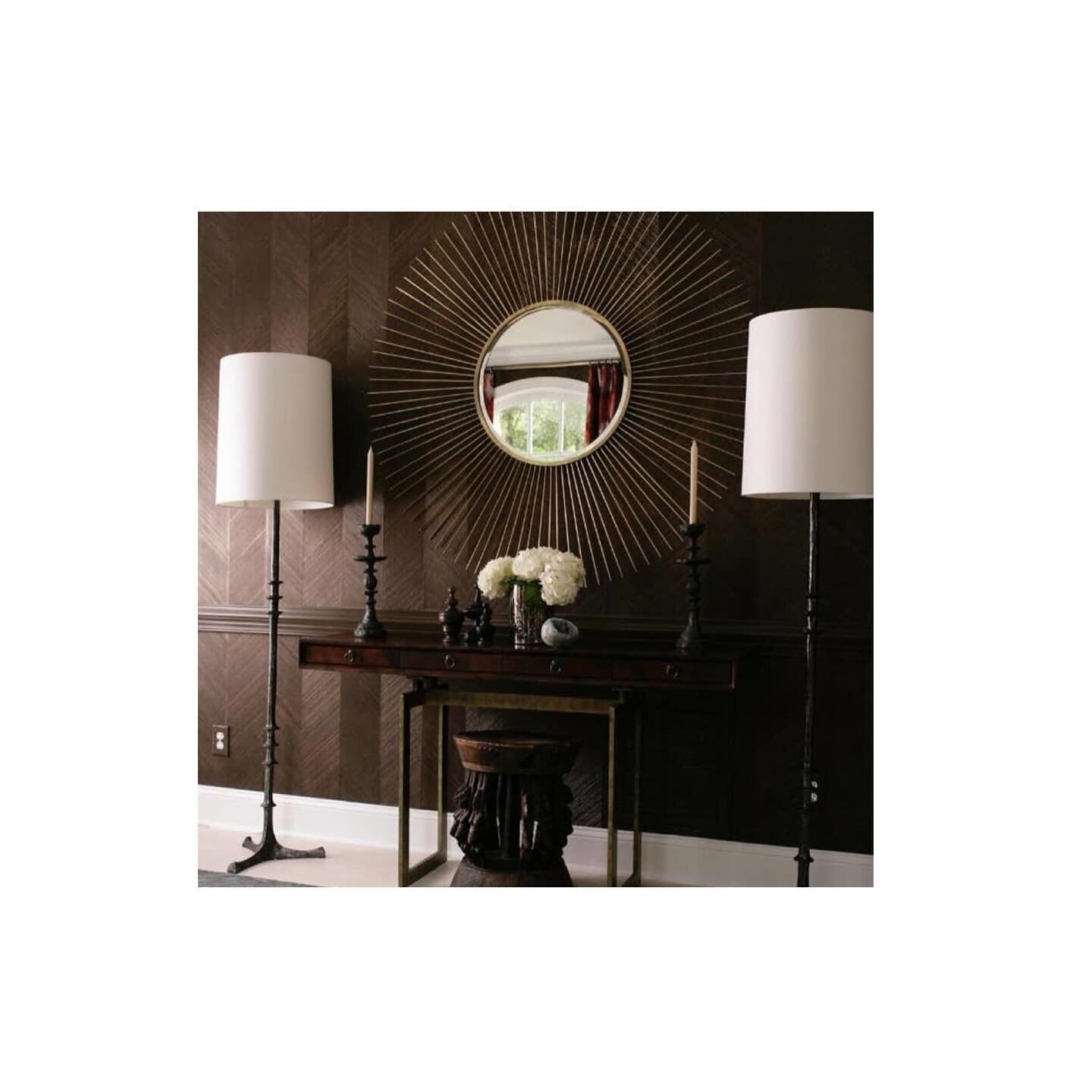 SSDC spot light on @oly.studio and their Fiona mirror in this exquisitely designed room designed by @hgarrettdesign. Contact us about our trade resources including the beautiful lighting and mirrors from Oly.