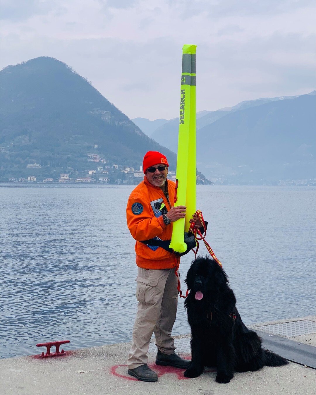 All smiles from our friends in Italy. The SeeArch is ready to be tested with rescue dogs! Head over to your website for 10% OFF your first purchase today!

#sea #sailing #sailinglife #boat #boatlife #boating #canoeing #seearchalwayswithyou #alwayssea