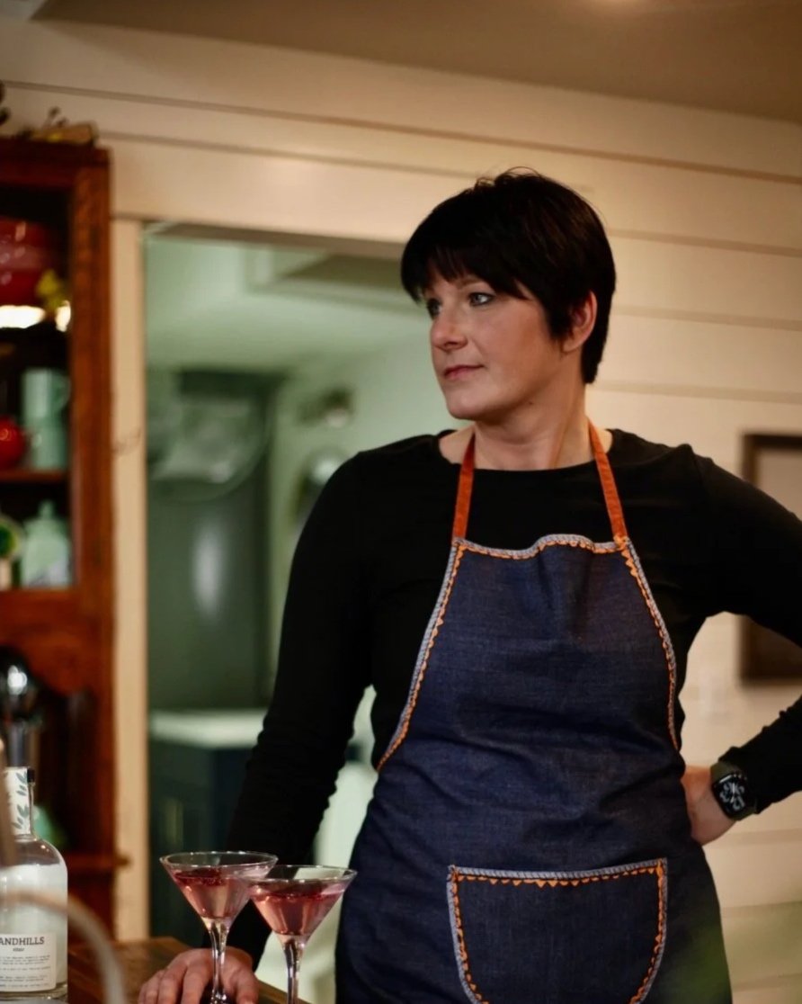 Kathy’s Hosting Tips — Fat Head Style