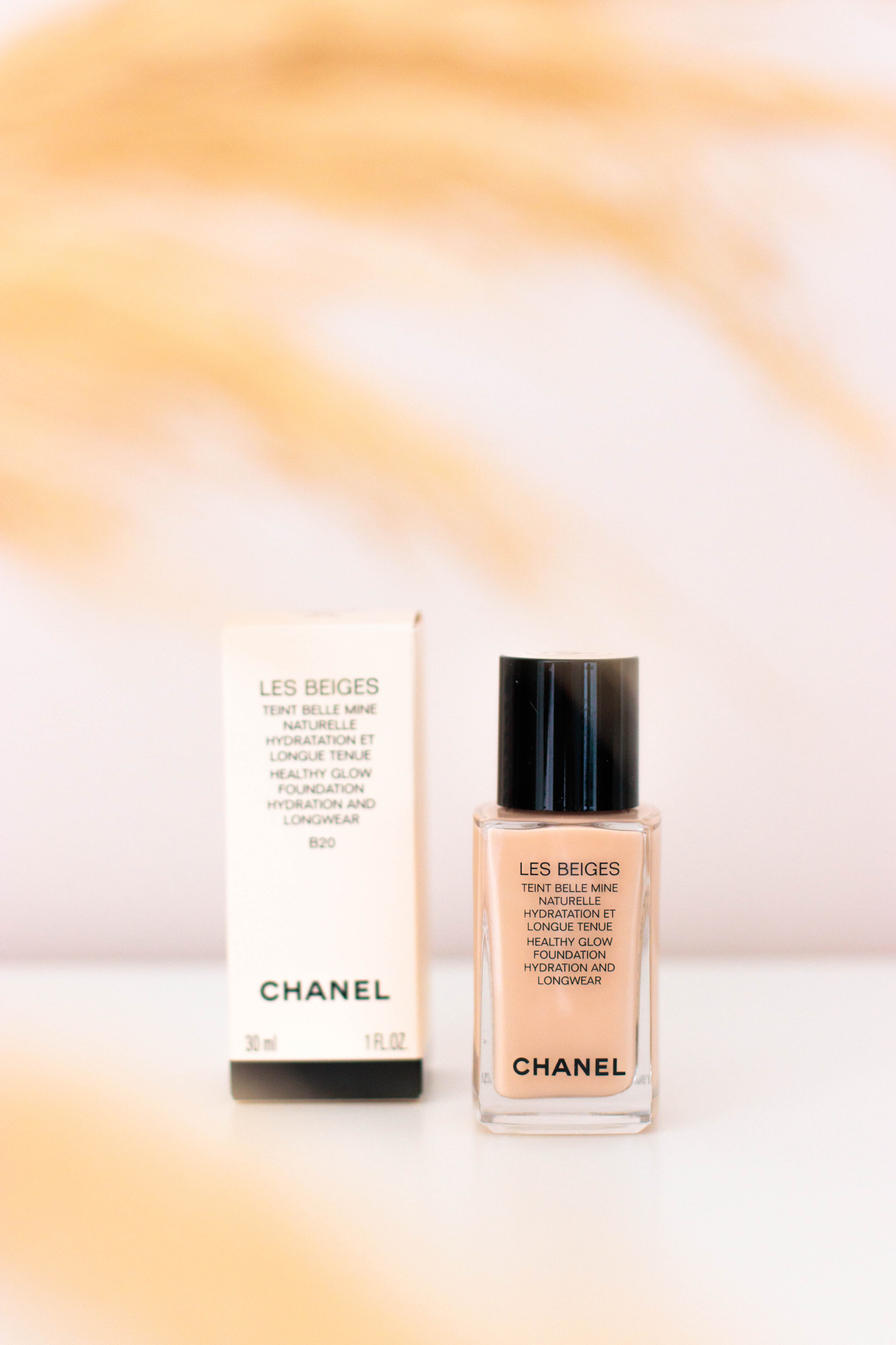 Chanel Les Beiges Healthy Glow Foundation vs. Water-Fresh