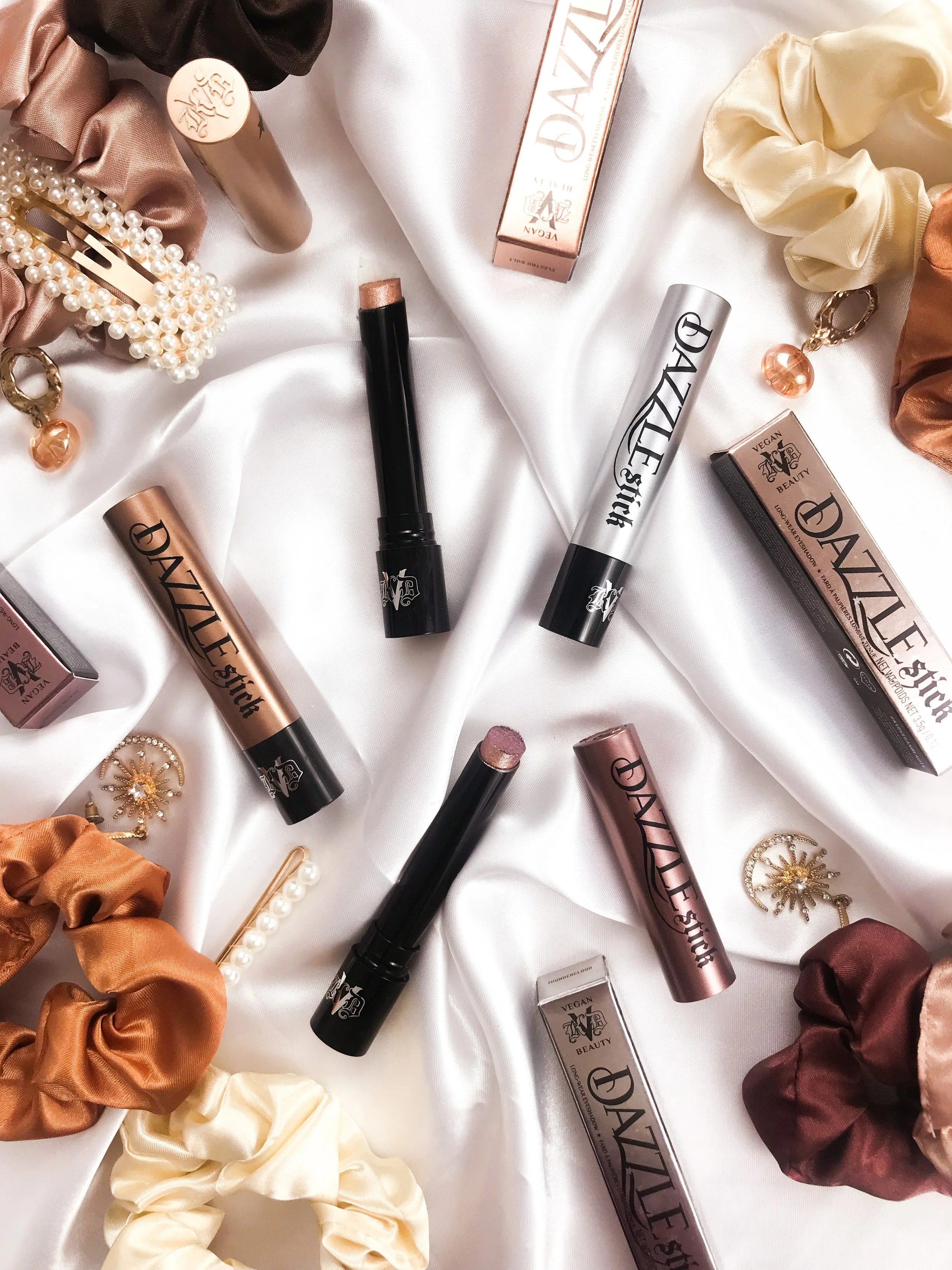 Kvd dazzle stick swatches lordae
