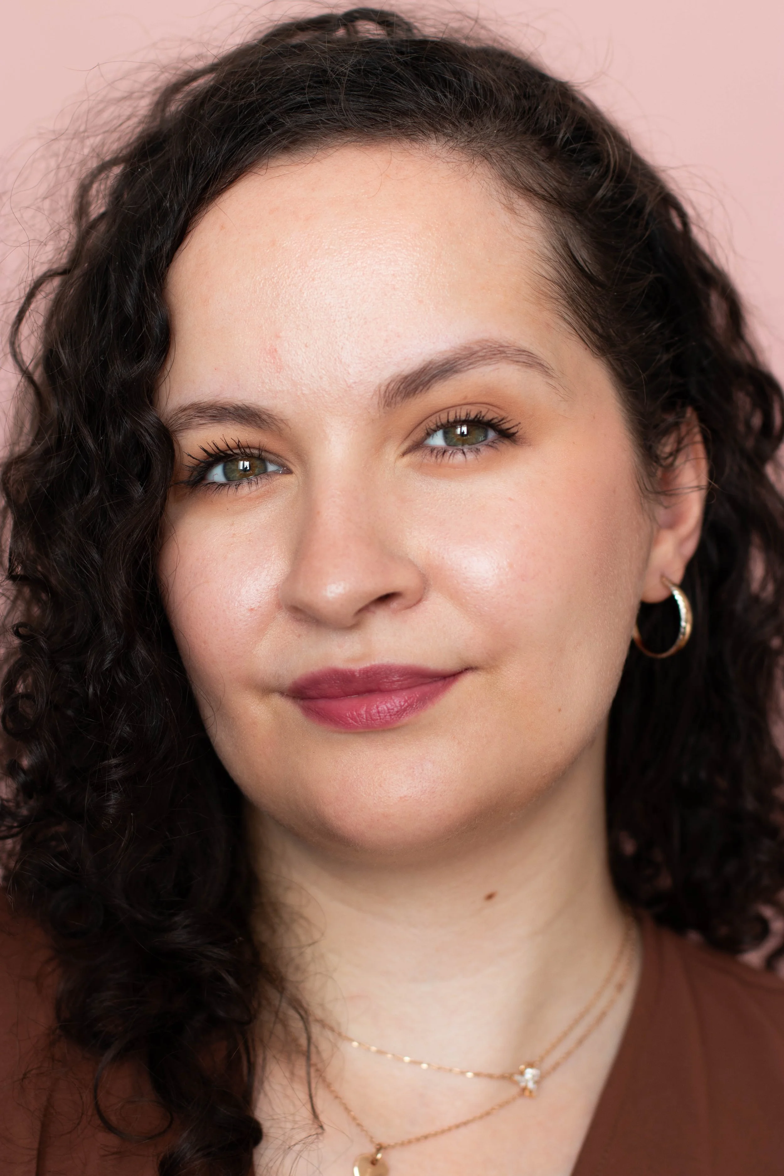 Mon maquillage d'été effortless avec une rouge à lèvres rose nude