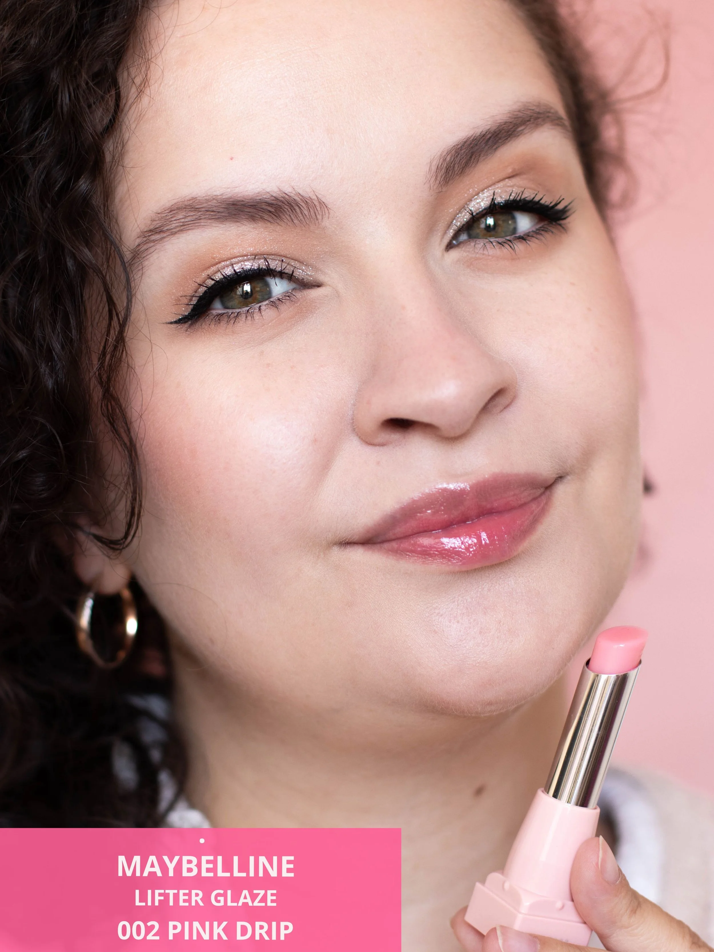 Swatches du Lifter Glaze de Maybelline en teinte 002 Pink Drip