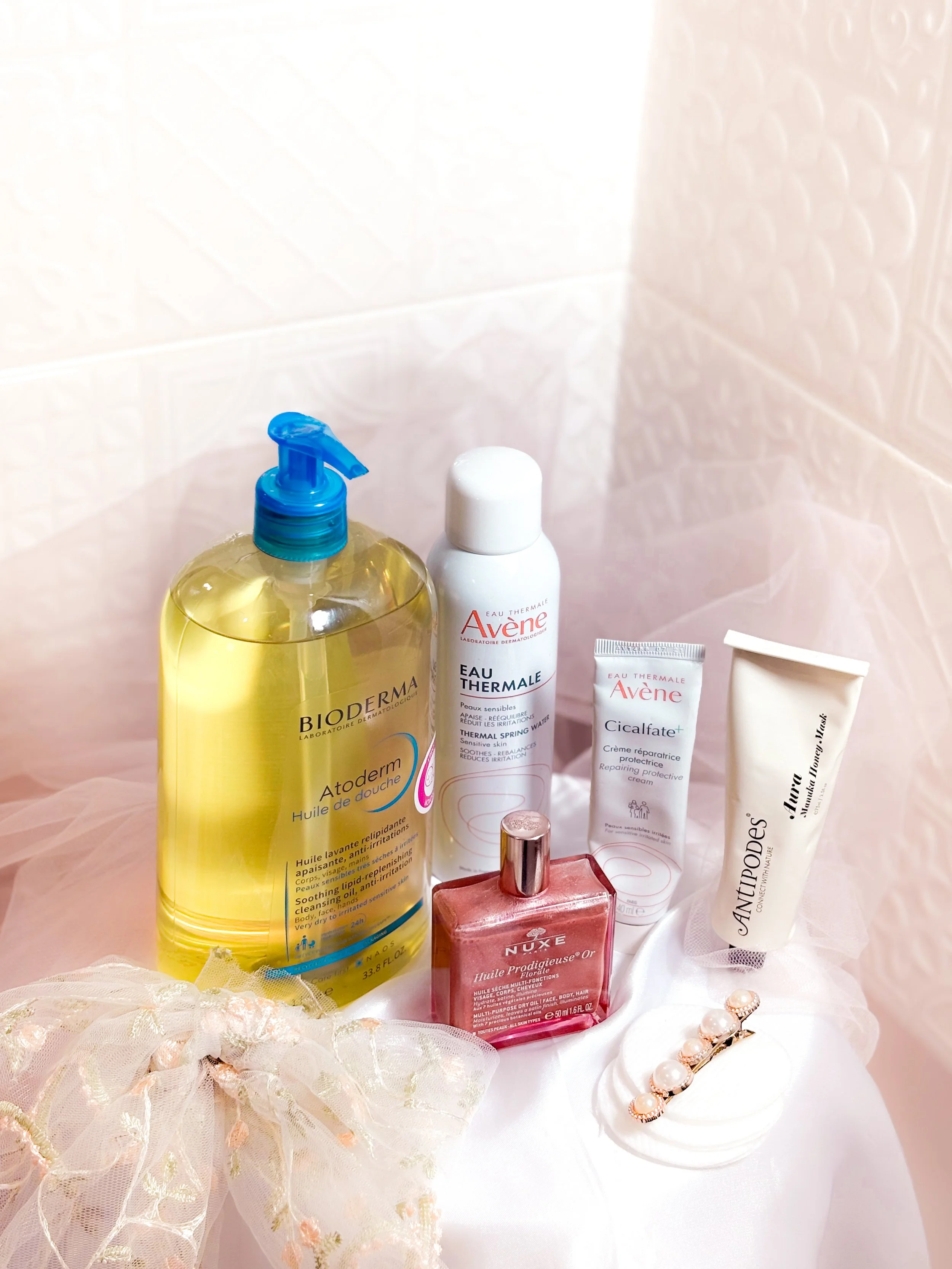 Produits recommandés pour une routine hivernale peau sèche et sensible avec Bioderma, Avène, Antipodes et Nuxe