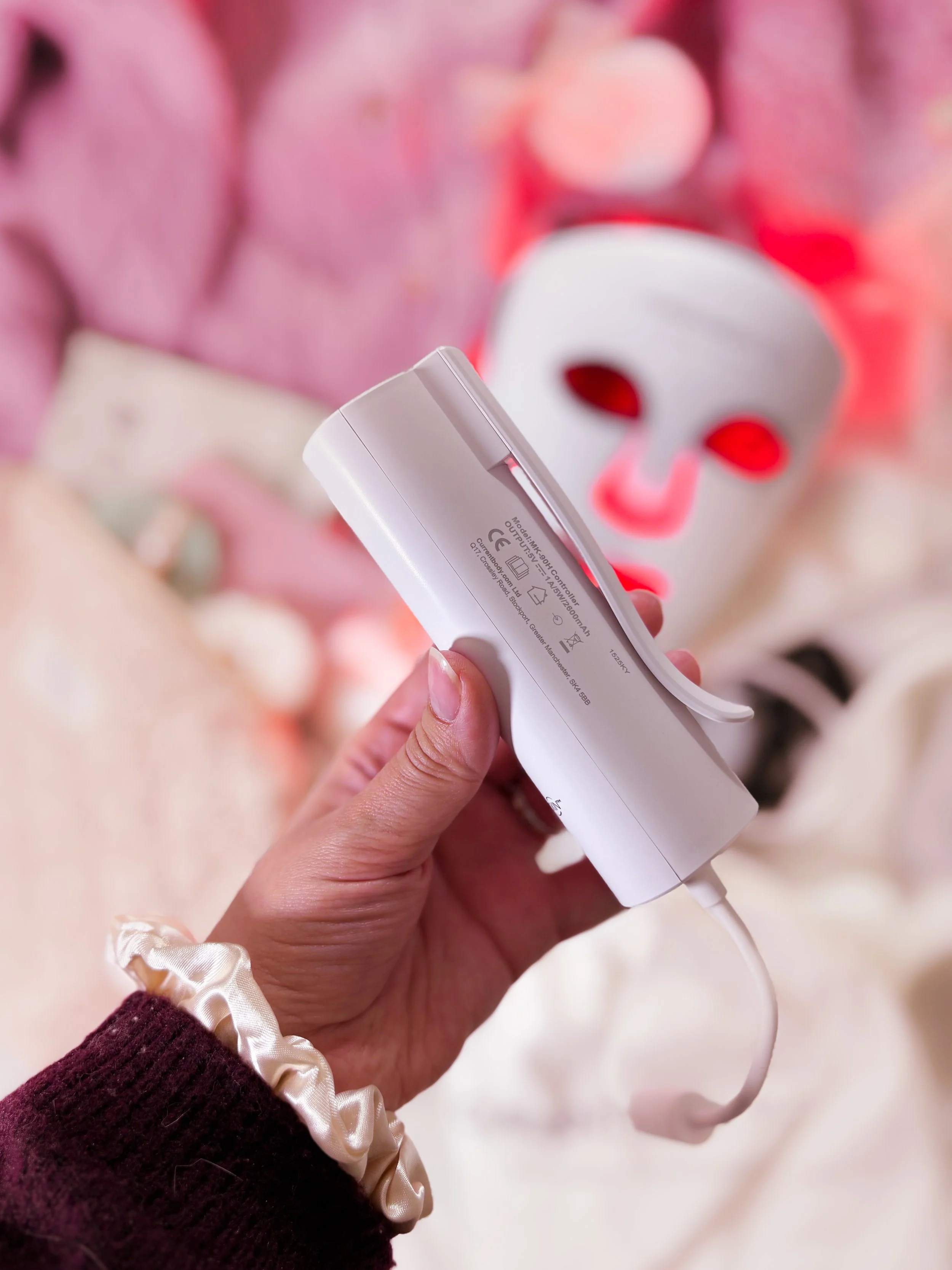 Contrôleur clipsable du Masque LED Série 2 CurrentBody, télécommande intégrée