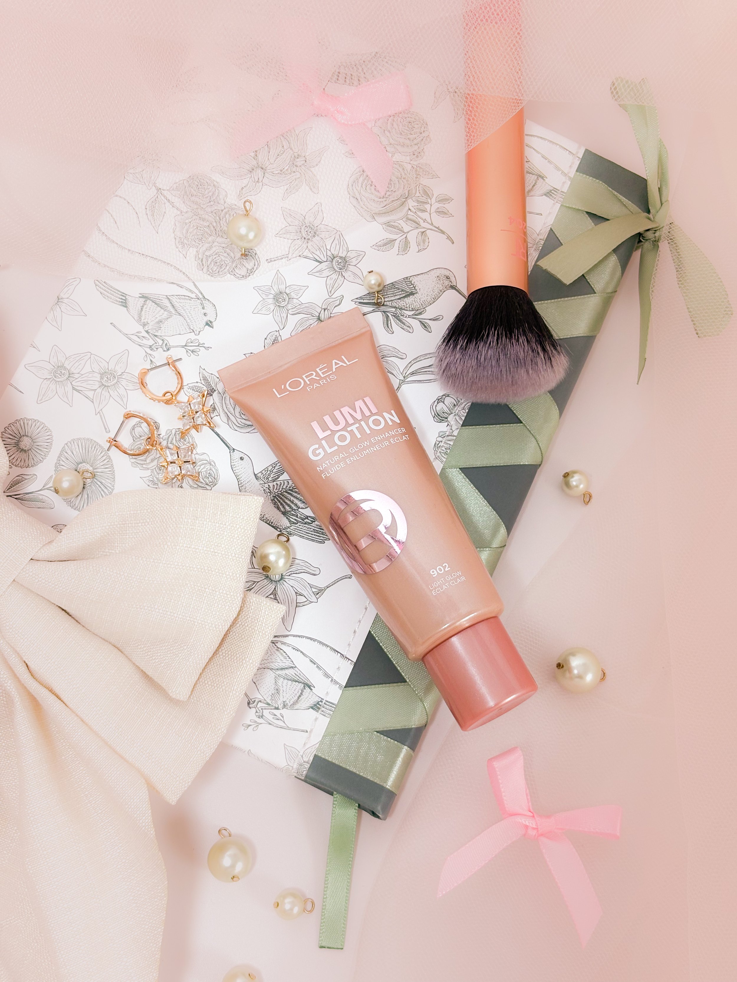 Mon avis sur le Lumi Glotion en teinte 902 Light Glow de L'Oréal Paris.