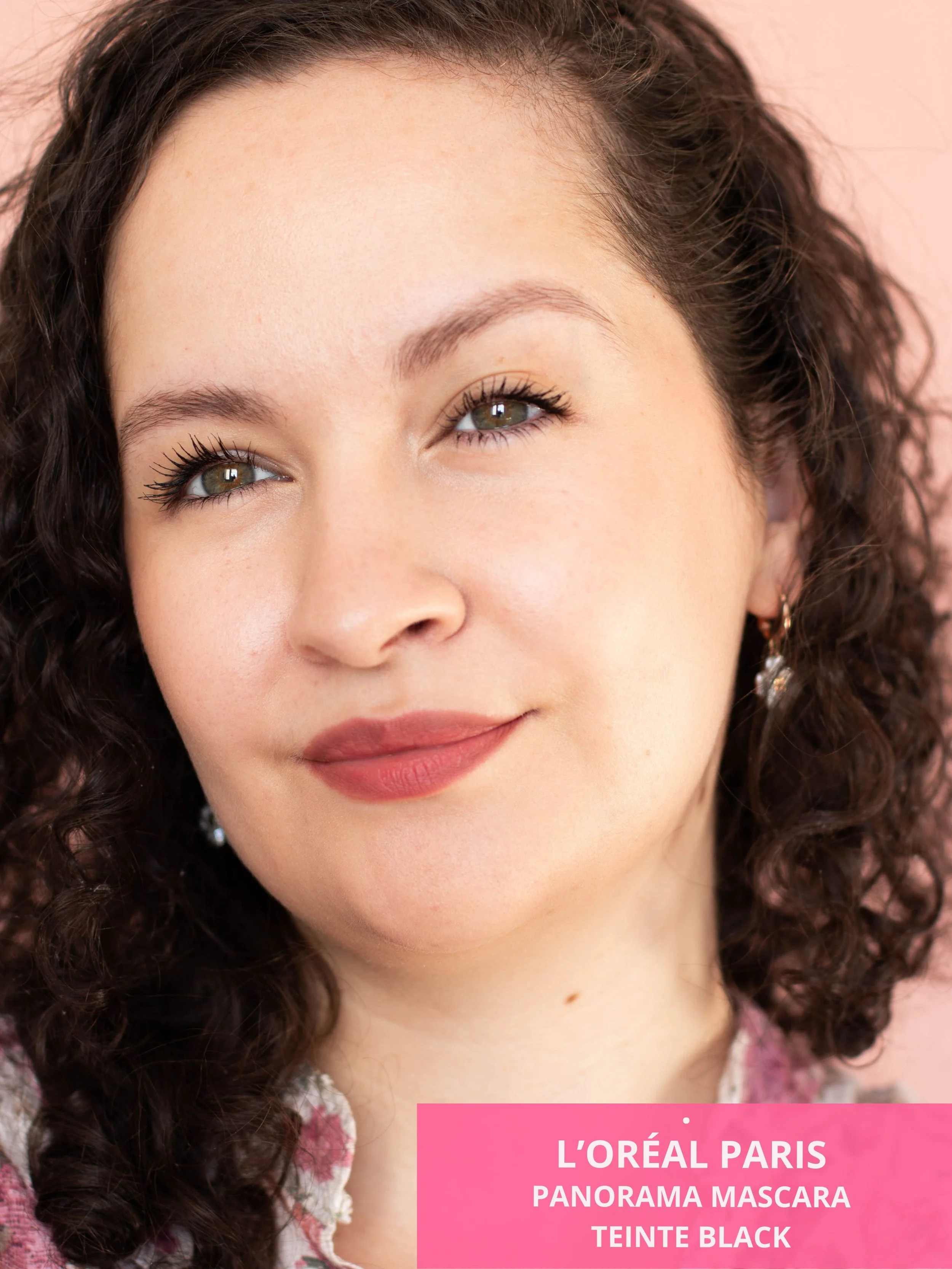 Zoom sur mes cils et mon visage après l'application du mascara Panorama de L'Oréal Paris