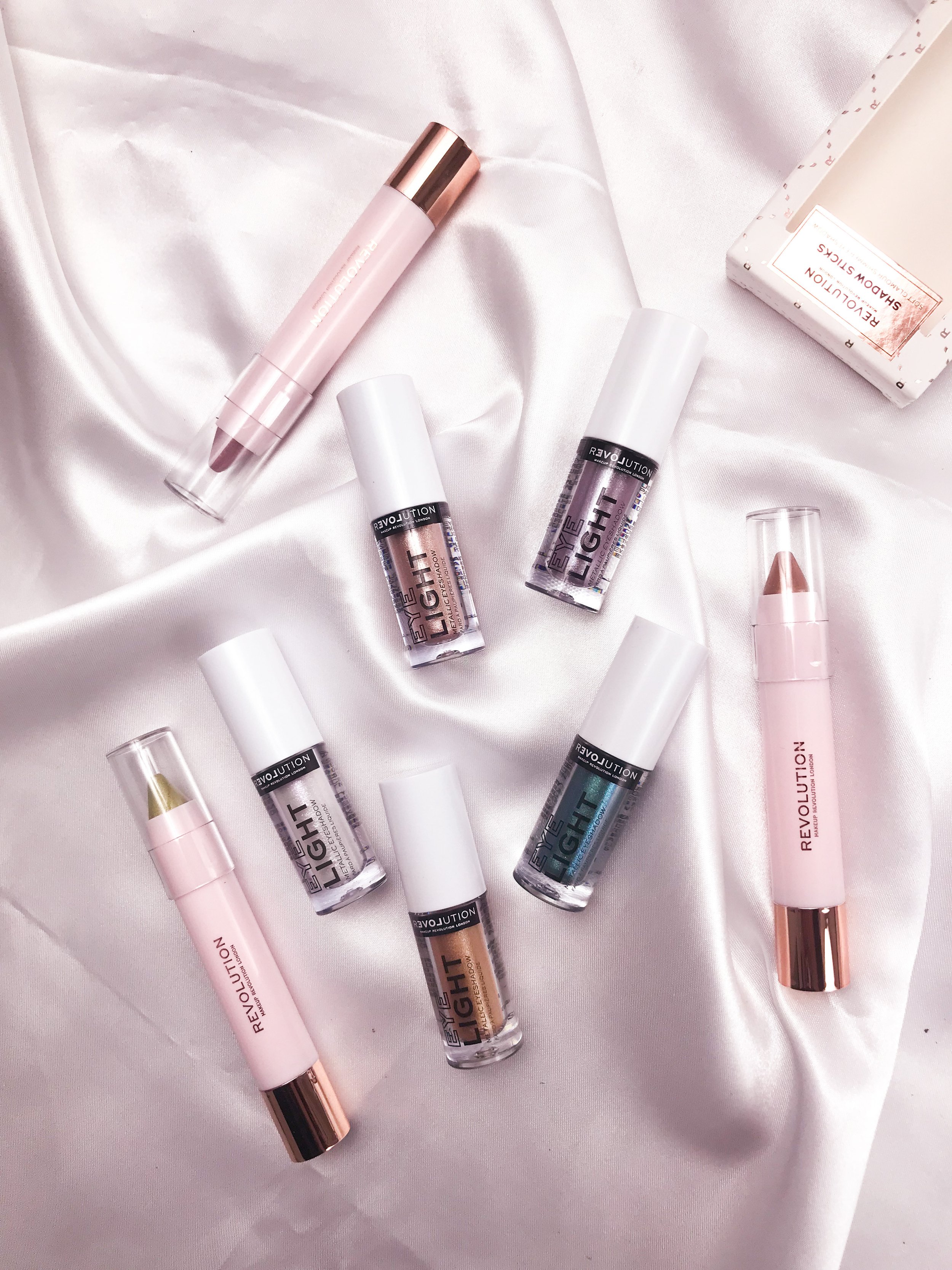 [Unboxing Makeup Revolution] Découverte de la gamme Relove by