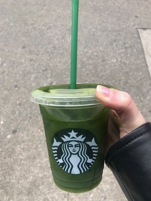 Review: I try Starbucks Green Tea Frappuccino - Foodgressing