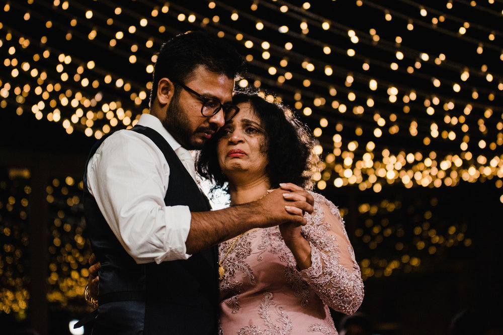 first dance of mother of bride and groom at delamere manor