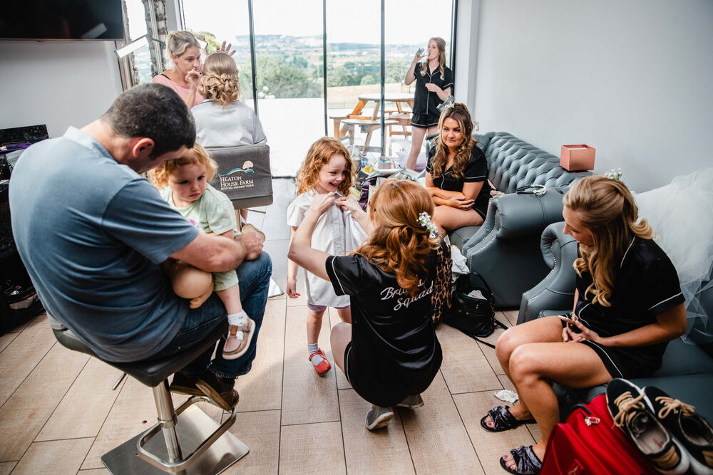 wide angle lens photograph of bridal suite room preparations