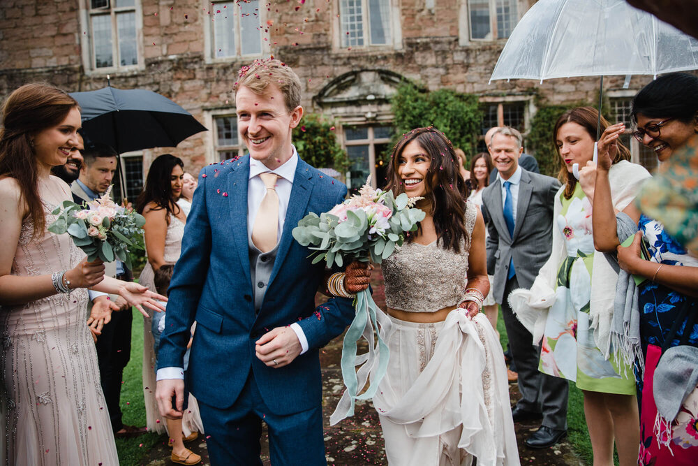 wedding party enjoying confetti events after wedding ceremony 