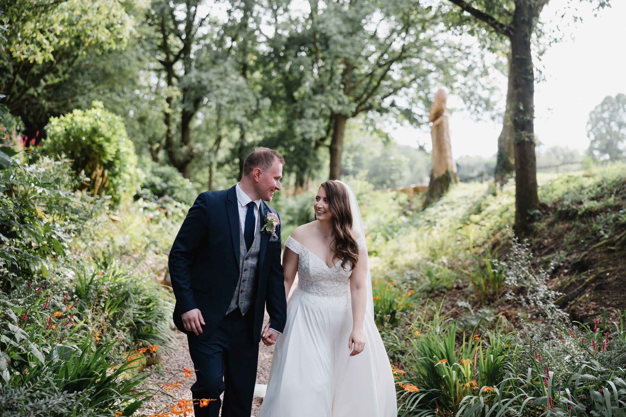 Hilltop Country House Wedding Photography | Helena and Alistair