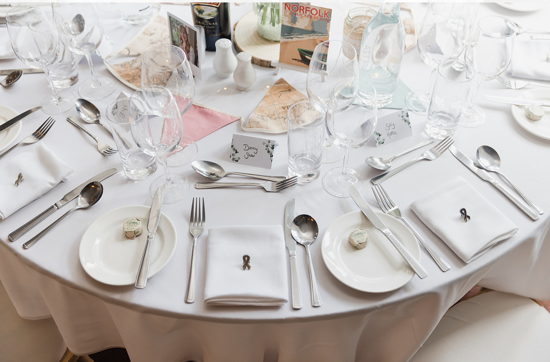 didsbury-house-hotel-dining-table-styling.jpg