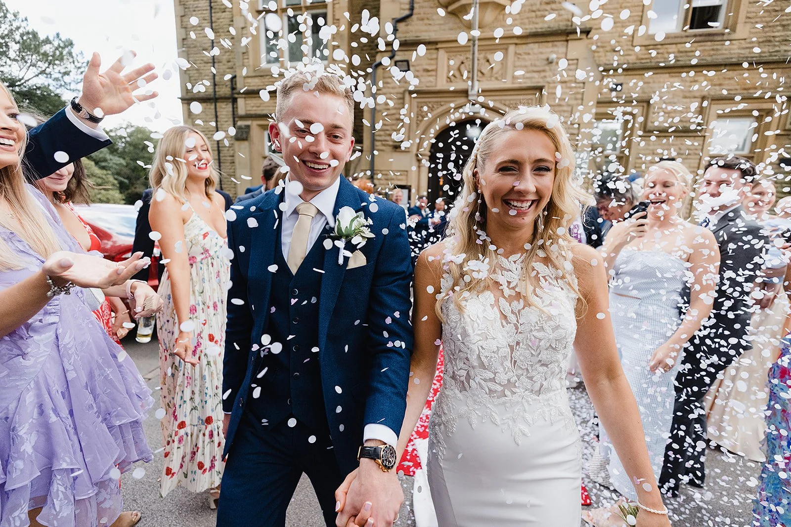 oddfellows-confetti-walk-just-married-moment.jpg