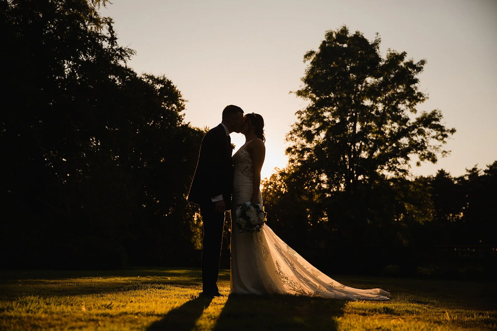 inglewood-manor-wedding-golden-hour-portrait-lawns.jpg  