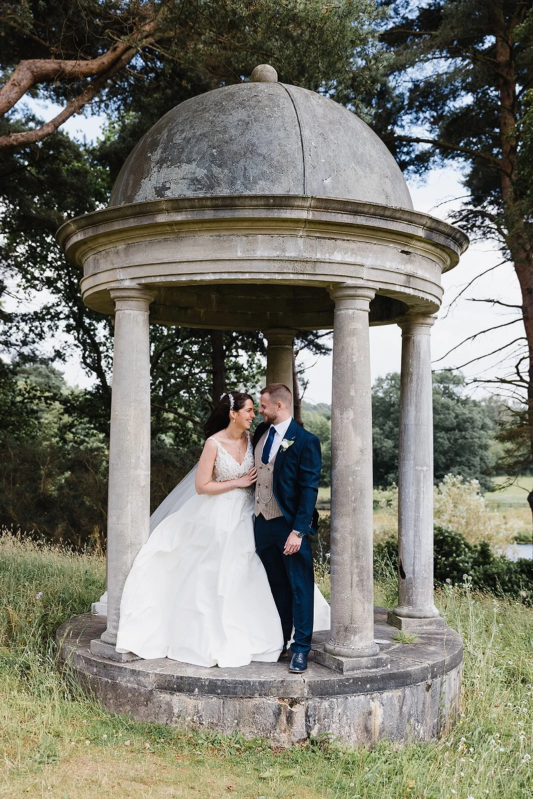 delamere-manor-wedding-couple-portrait-stone-pavilion.jpg  