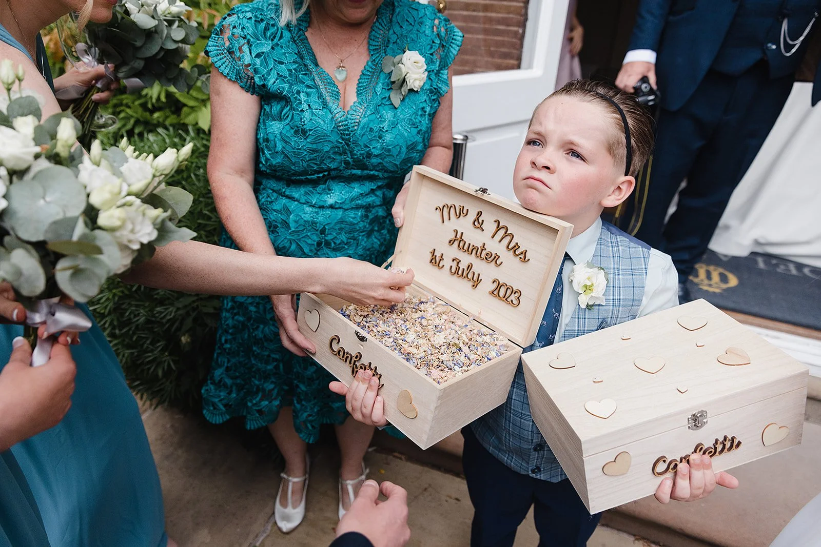 delamere-manor-wedding-ring-bearer-wooden-box.jpg