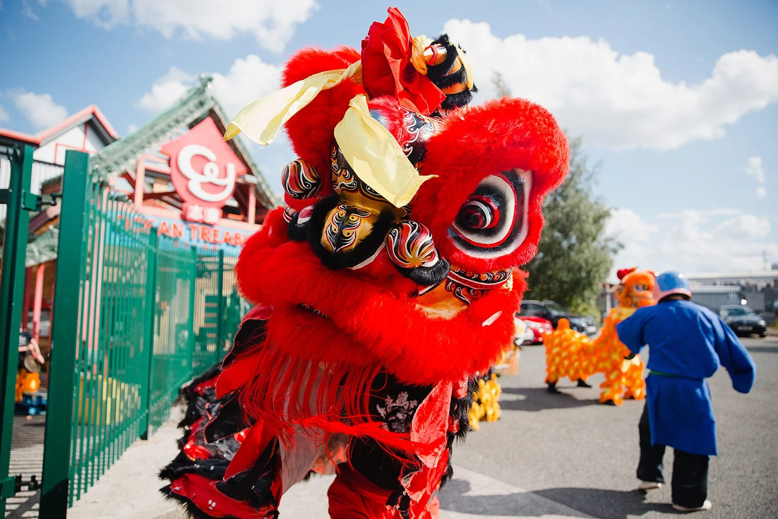 ashfield-house-chinese-wedding-lion-dance.jpg