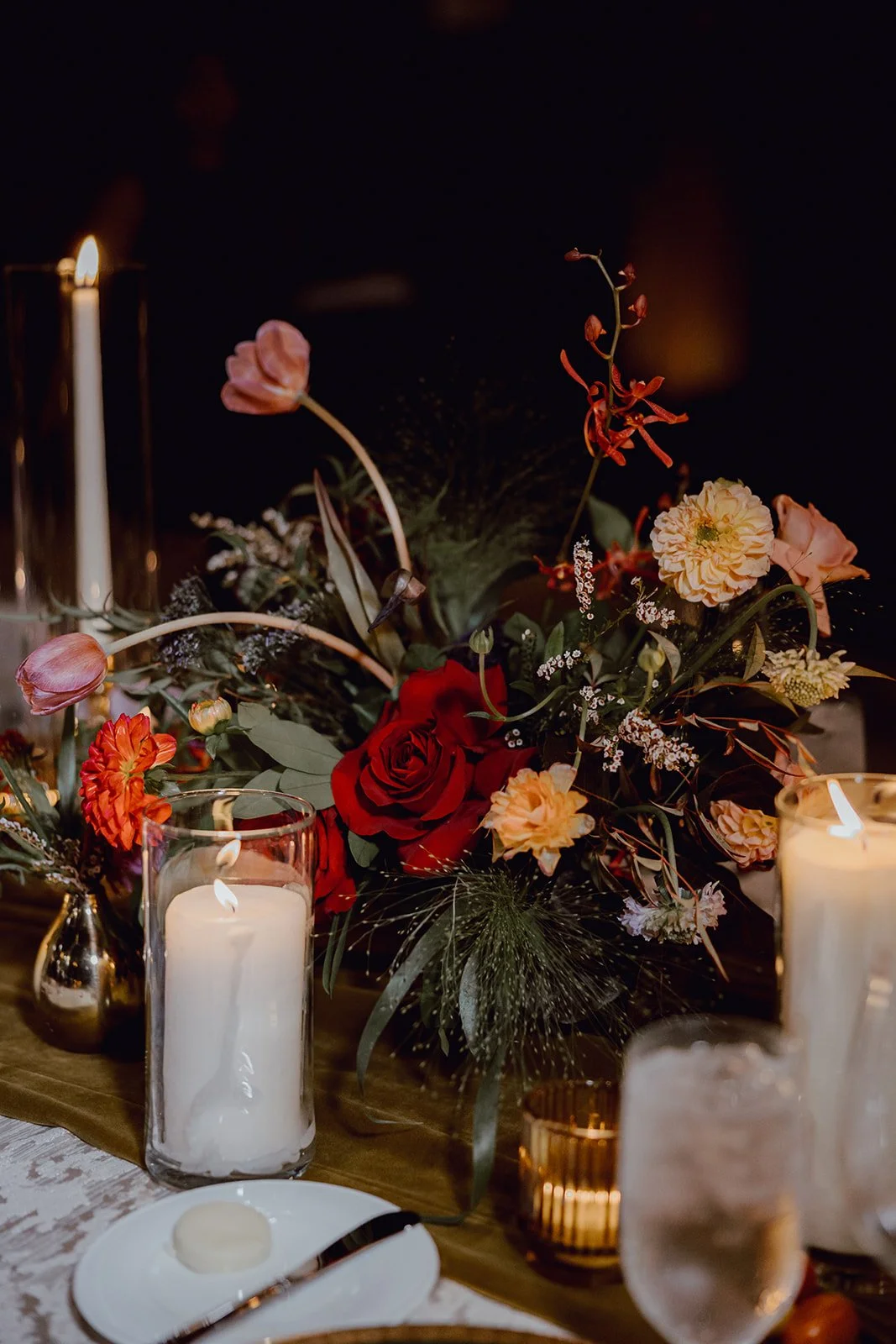 InterContinental-Chicago-Wedding-Photography-by-Artists-and-Stories-Curated-by-Megan-Saul-Part6 (34 of 145).jpg