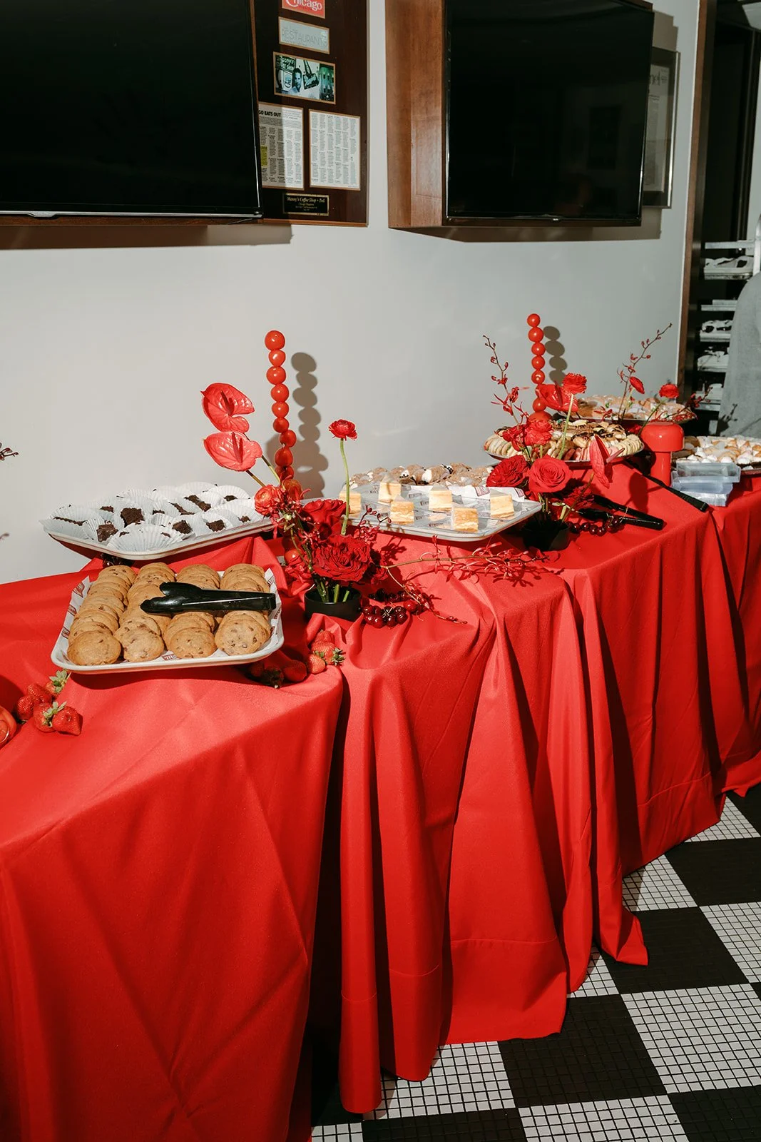 alana + eric downtown chicago mannys deli wedding-2562.jpg