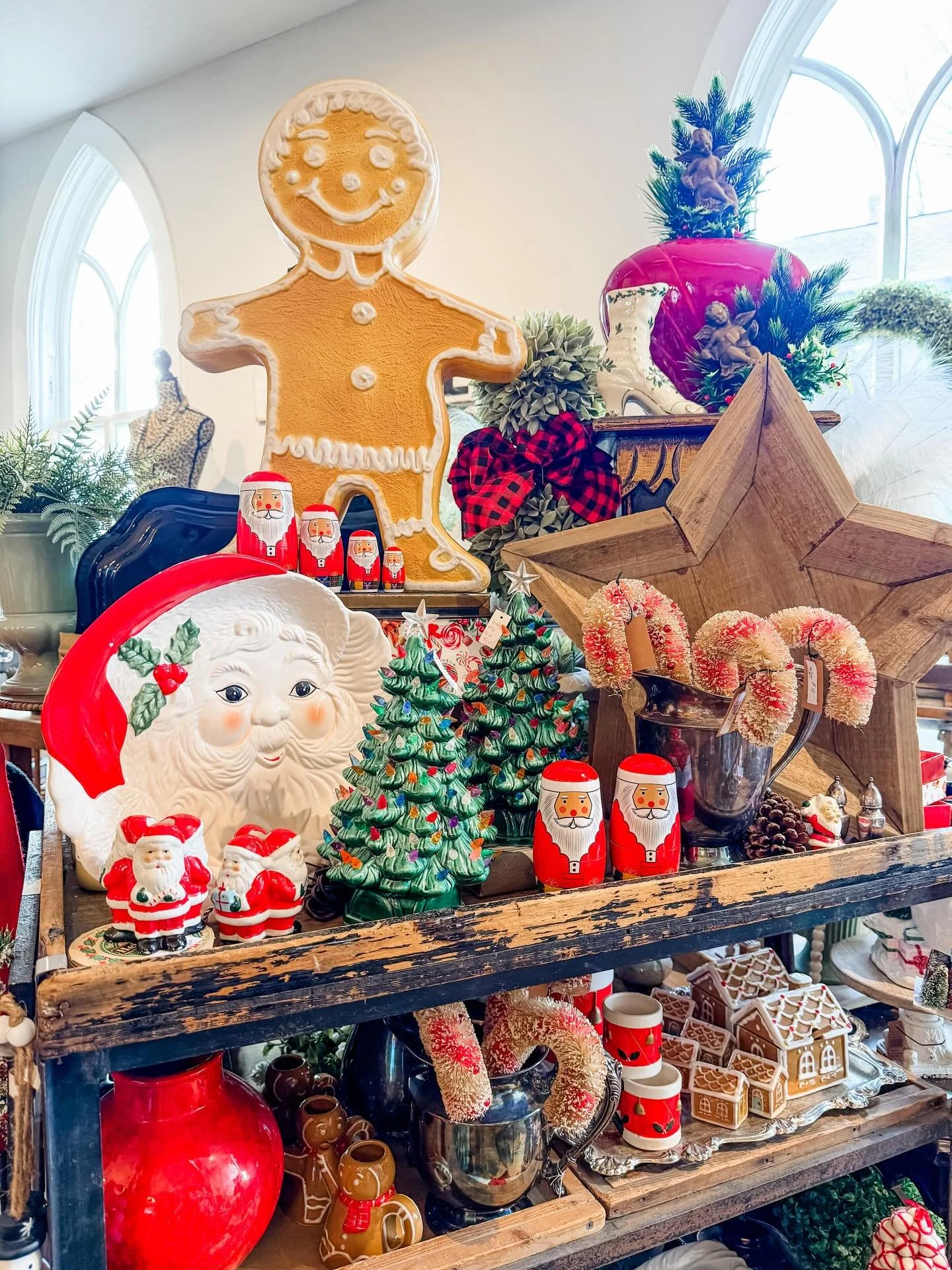 🎄Scenes from Black Friday at The Half Full Nest🎄

Fantastic Discounts on Everything in the store - through Small Business Saturday!

We&rsquo;re here to help make your season Merry &amp; Bright until 4:30pm today and tomorrow.

Our Holiday Hours ar