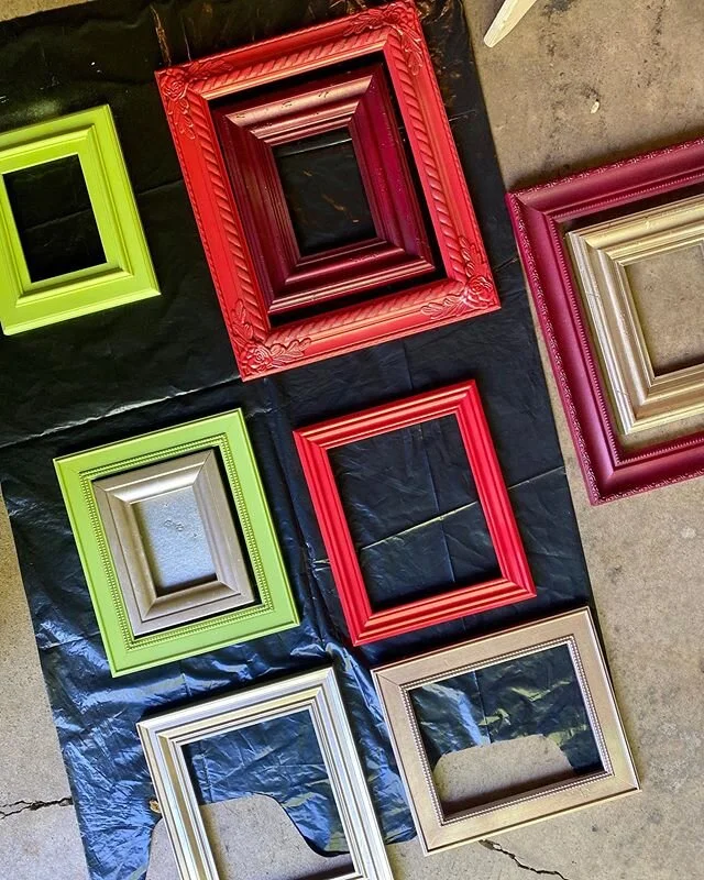 Gifted frames from a loved one&rsquo;s basement and some leftover spray paint. Gonna make me something.
.
.
.
#spraypaintart #gallerywall #diygallerywall #gallerywallart #upcycledart #frames #paintedframes #homedecor #diyhomedecor #artistsoninstagram