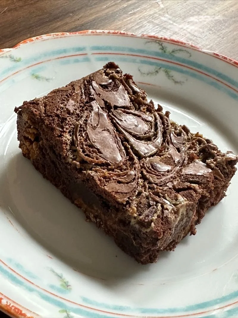 Brownies met tahini en helva