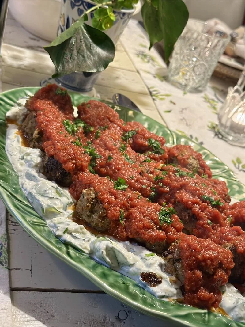 Lamsgehaktballetjes met courgette tzatziki 