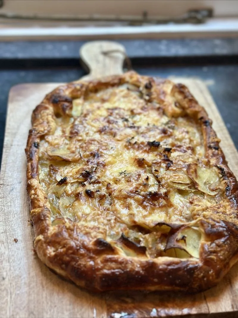 Aardappel galette met ui en kaas