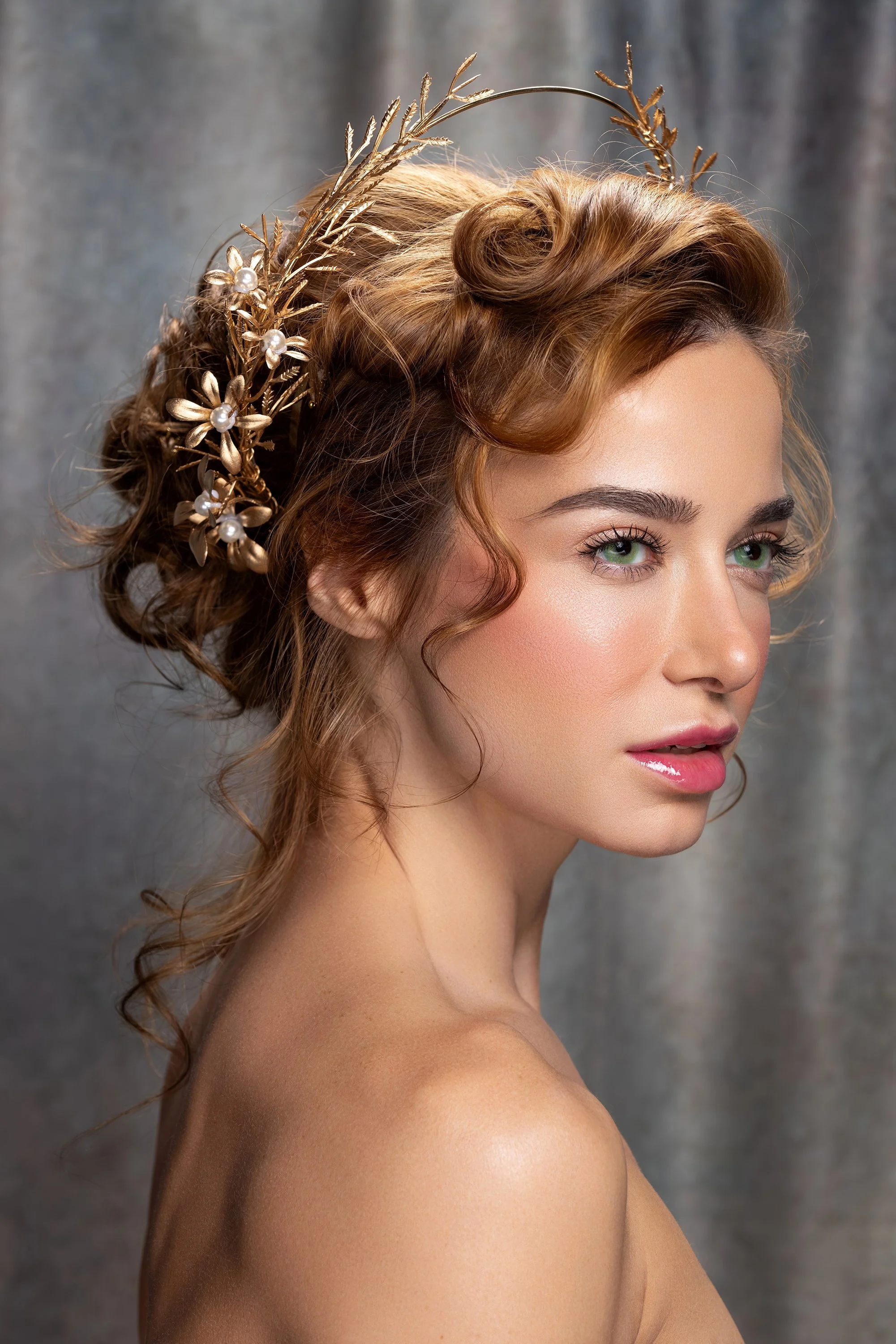 TheSaint_Emily-1_web.jpg