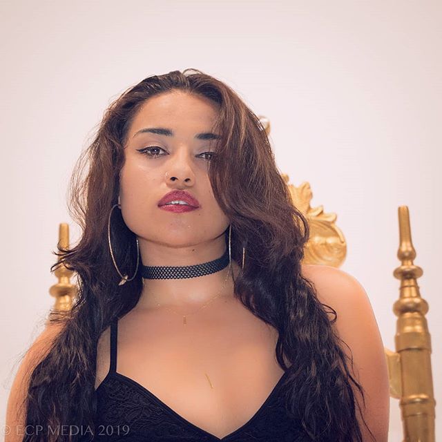 | Xicana y Xingona |
-
Model: @mon.morenaa -
#Xicana #Chingona #Chicana #Xingona #MexicanAmerican #Woman #Mujer #Mexican #Chicano #ChicanaPower #LaRazaUnida #AztlanFlag #Cultura #Culture #Arte