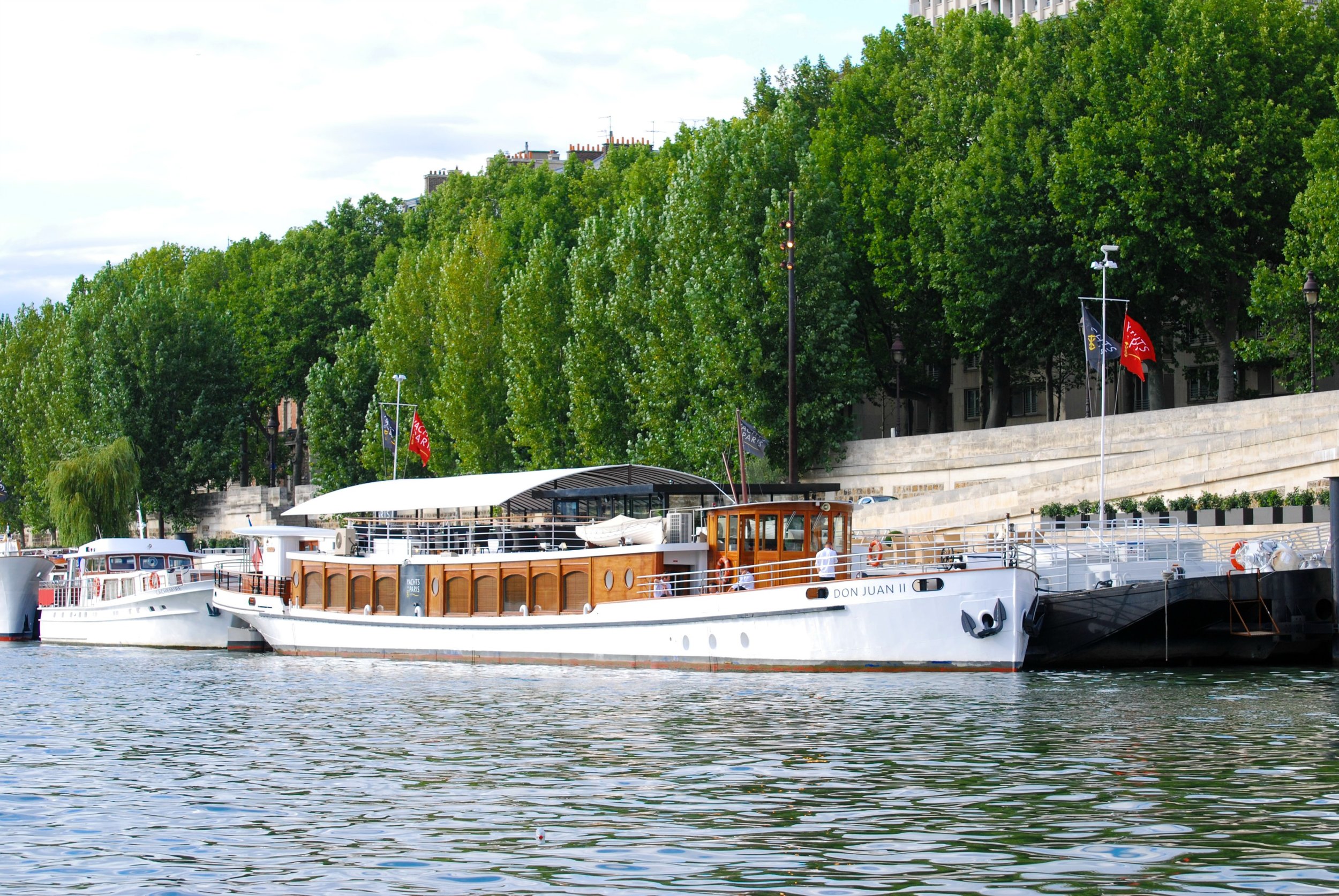 Blog - Paris - Boat on Seine2.jpg
