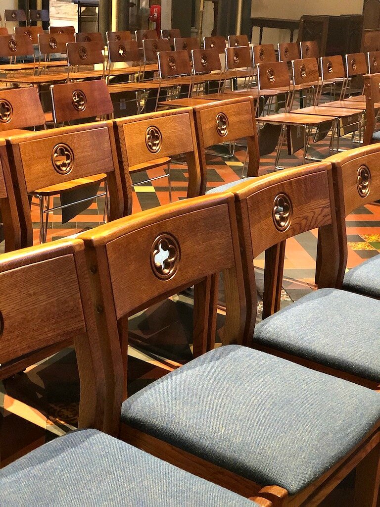 Blog-Dublin-SaintPatricksCathedral-Chairs.jpg