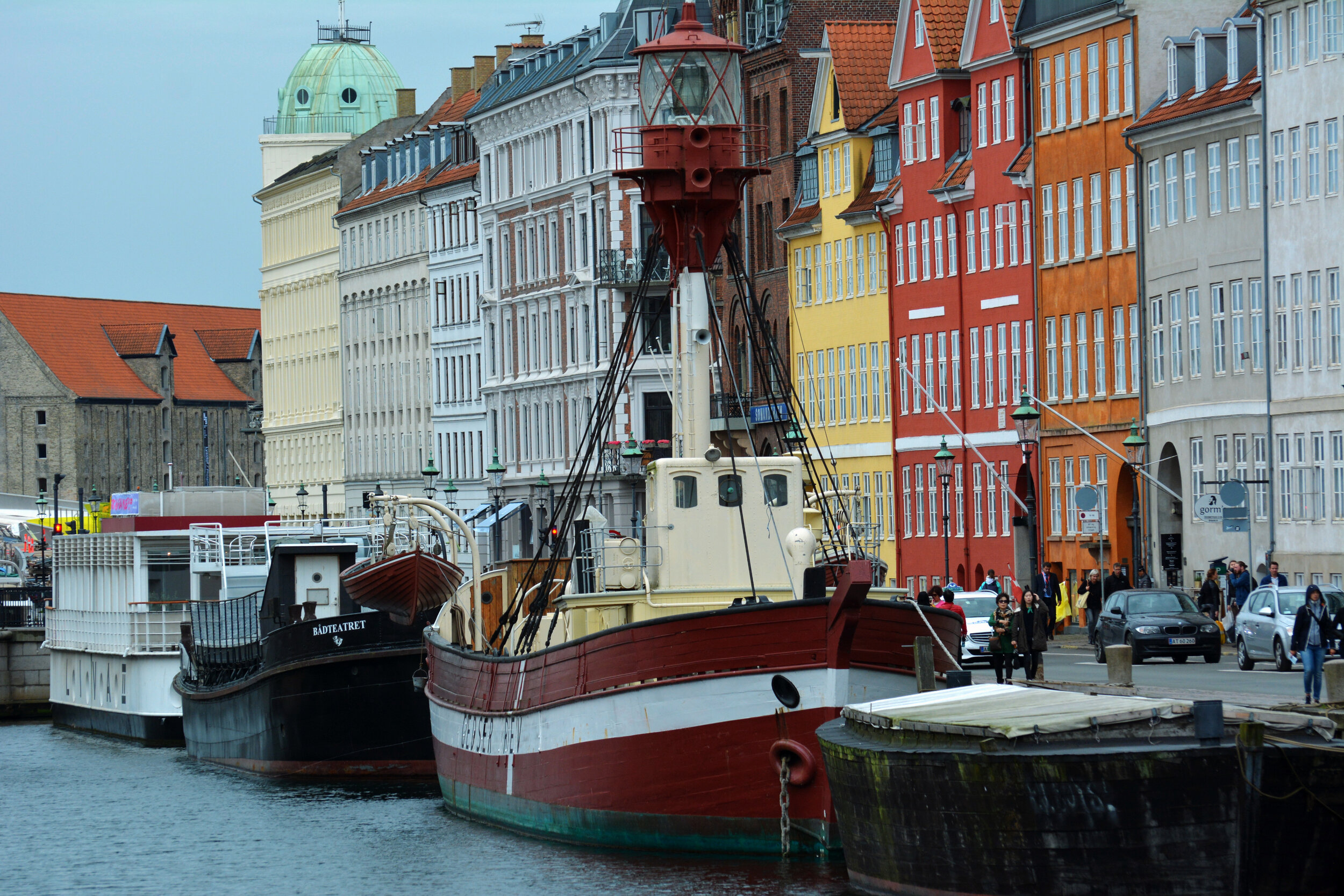 Blog - Copenhagen - Boat on Canal.jpg